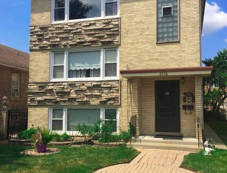 1st image of 2576 N 75th Ave #1E