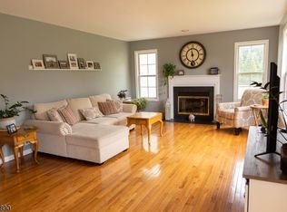 7 Brandon Ct, Andover, NJ 07821