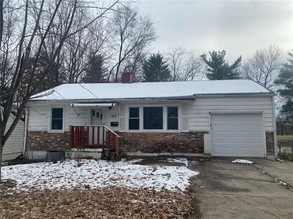 9001 E 75th St, Raytown, MO 64138