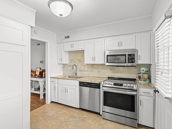 5th image of 7731 Meadow Park Dr APT 219
