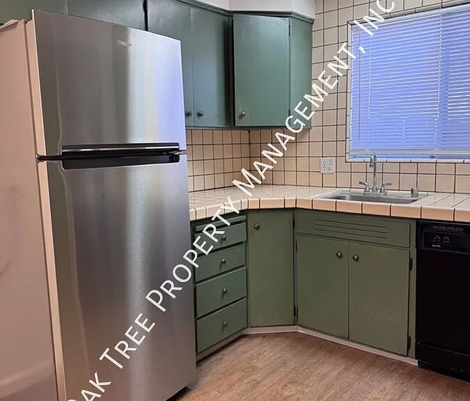 2744 Harvard Ave — Photo 6