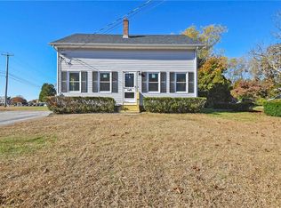 362 Old Market St, Warren, RI 02885