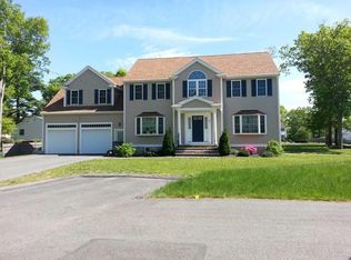 10 Oconnell St, Randolph, MA 02368