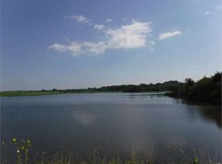 1287 D Rd, Palmyra, NE 68418