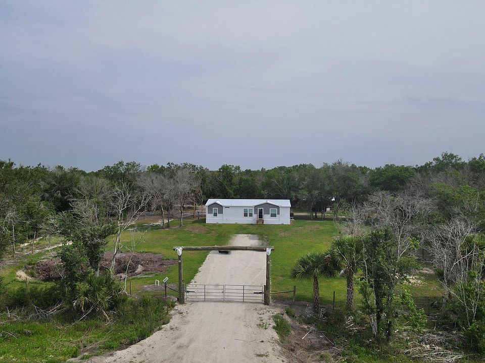 1st image of 19411 NW 258th Street