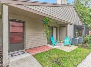 8300 Plaza Gate Ln APT 1051, Jacksonville, FL 32217