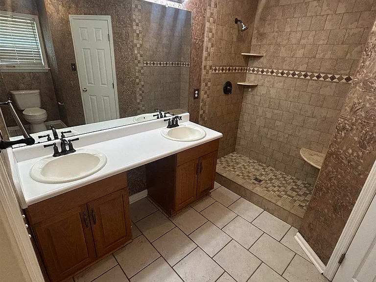 111 Sunnyfield Dr — Photo 21