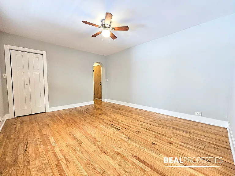 425 West Roscoe — Photo 8