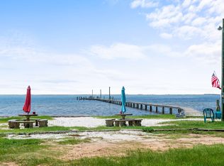1564 Sunny Oak St, Gulf Breeze, FL 32563