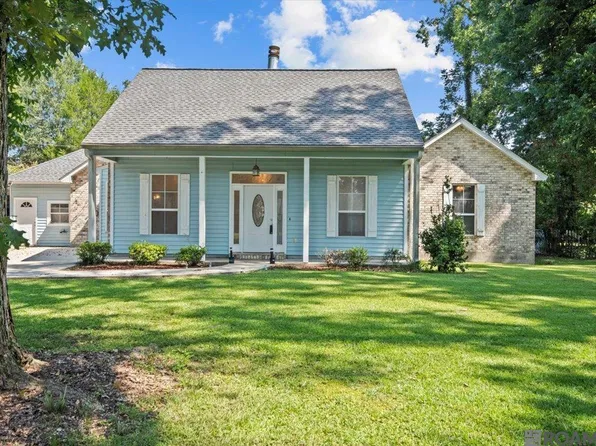 10931 Stanley Aubin Ln, Baton Rouge, LA 70816