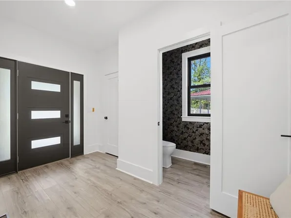 419 Westside Dr, Roswell, GA 30075