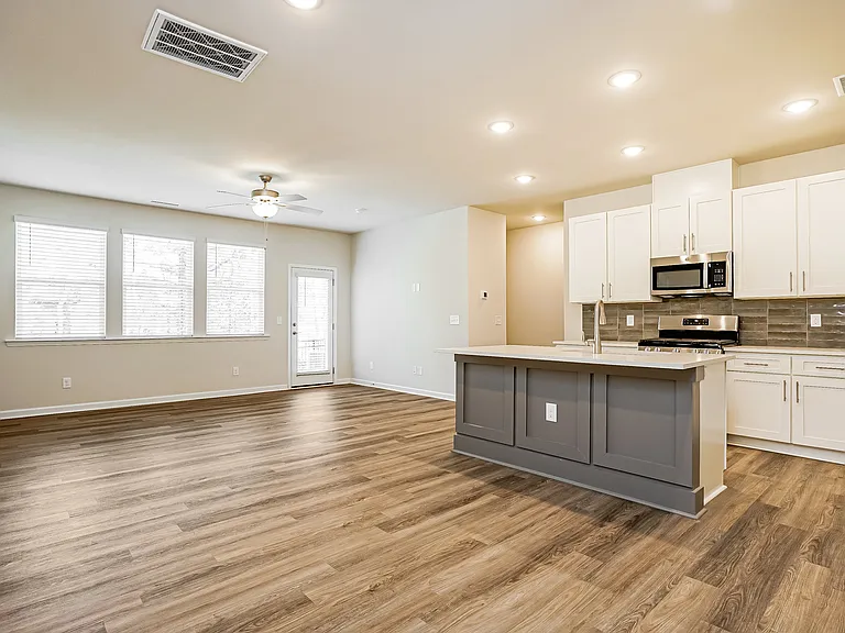 Brier Creek — Photo 34