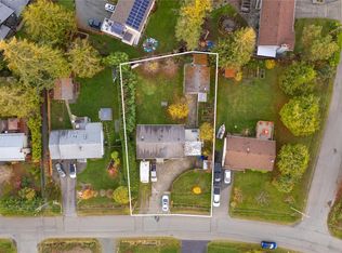 6972 Leland Rd, Lantzville, BC V0R 2H0