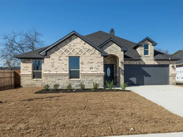 625 Vaquero St, White Settlement, TX 76108