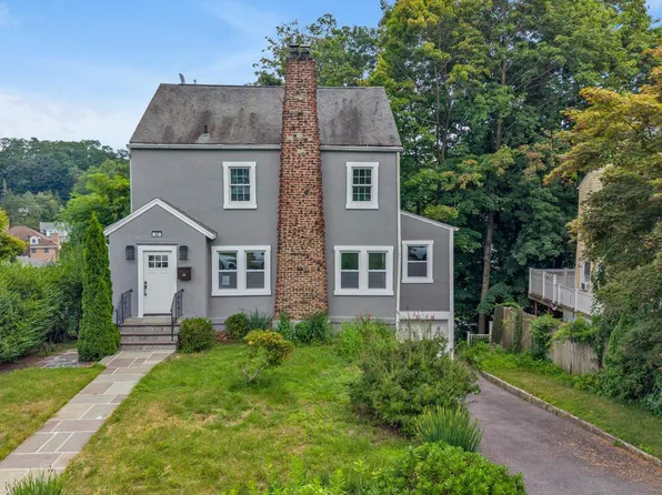 42 Stratford Road, Scarsdale, NY 10583