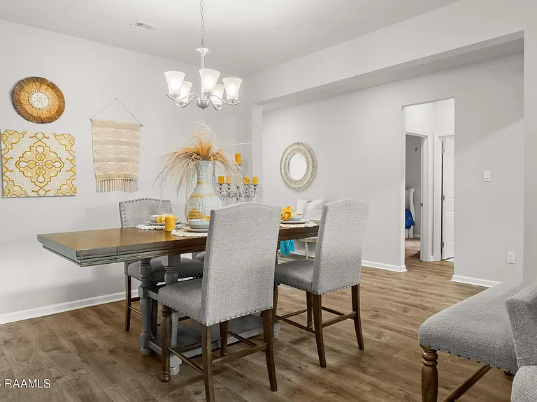 203 S Lakepointe Dr — Photo 10