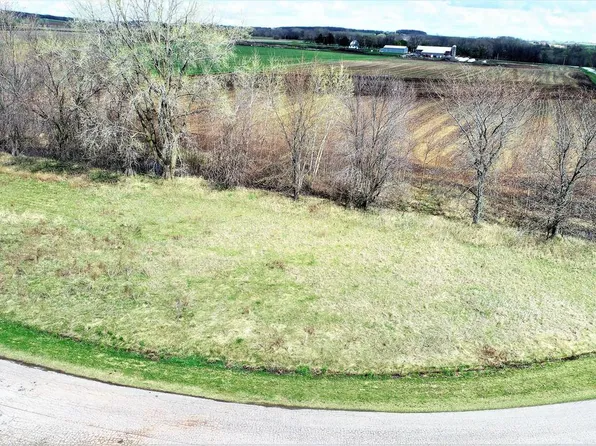 N2286 LAKEWOOD LANE #Lt15, Chilton, WI 53014