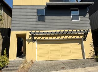 14610 36th Ave NE, Lake Forest Park, WA 98155