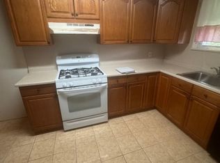257 Illinois Ave, Paterson City, NJ 07503