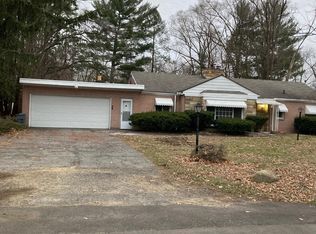 21374 Avon Ln, Southfield, MI 48075