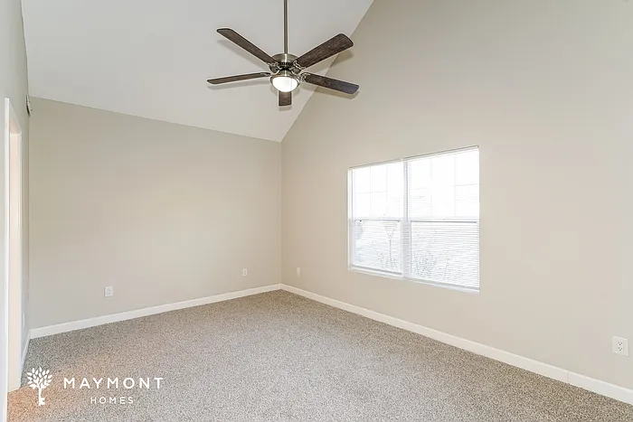 506 Highland Ct — Photo 8