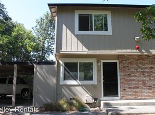 104 Lark Center Dr #5126493, Santa Rosa, CA 95403