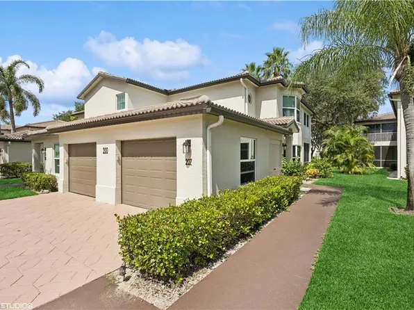 200 Diamond CIR #207, NAPLES, FL 34110