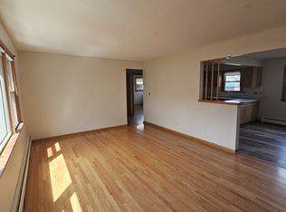 3207 W 66th Pl APT 2N, Chicago, IL 60629