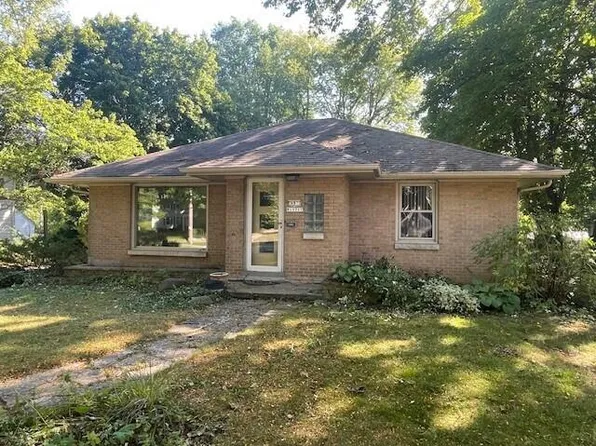 N87W15717 Kenwood BOULEVARD, Menomonee Falls, WI 53051