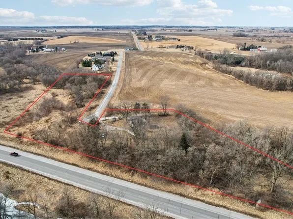 2042 Branch Road, Sun Prairie, WI 53590