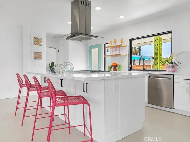 3940 E Calle San Antonio — Photo 3
