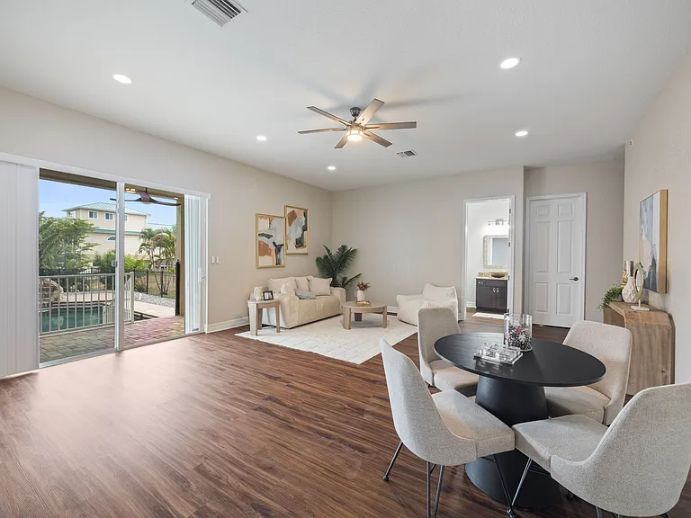 1340 Apollo Beach Blvd S — Photo 49
