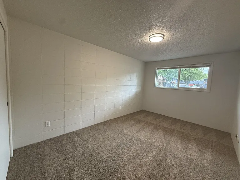 1005 W 7th Ave #2 — Photo 5
