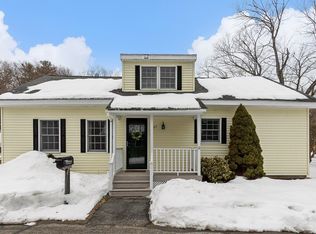 2 1/2 Ledge St, Sutton, MA 01590