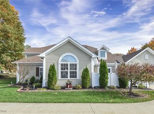 402 Houghton Rd #15, Northfield, OH 44067