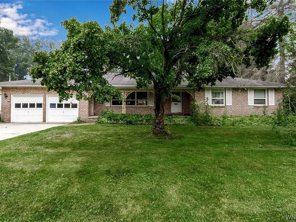 8105 Centre Ln, East Amherst, NY 14051 Zillow