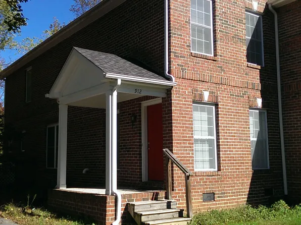 912 Kabrich St, Blacksburg, VA 24060