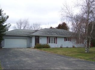 3903 E 2609th Rd, Sheridan, IL 60551