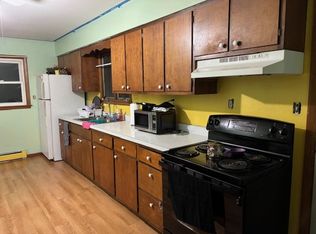 54 S Main St, Sugar Grove, IL 60554