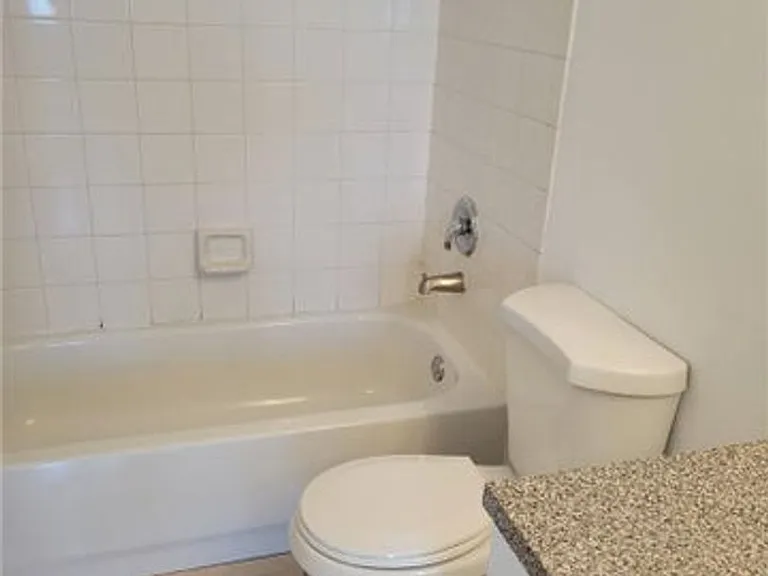 5005 Wiles Rd #108 — Photo 12