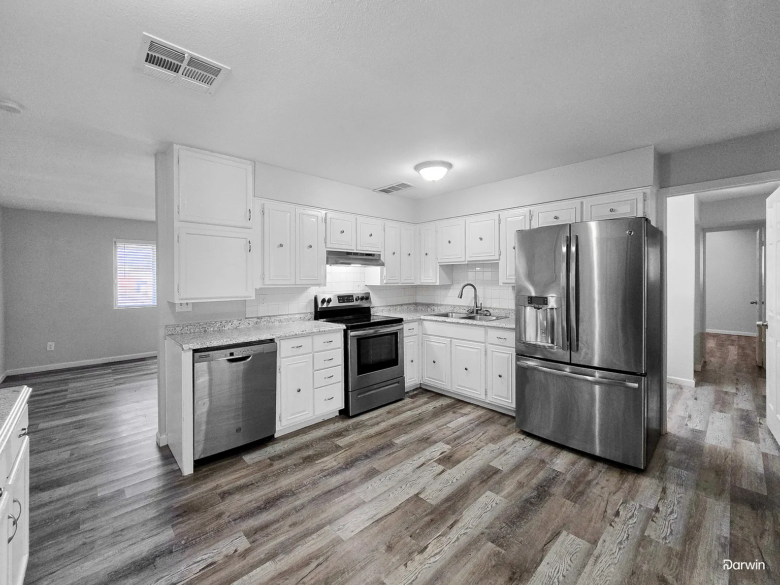 2 bed, 1.5 bath, 1100 sqft, $1,790 — Photo 4
