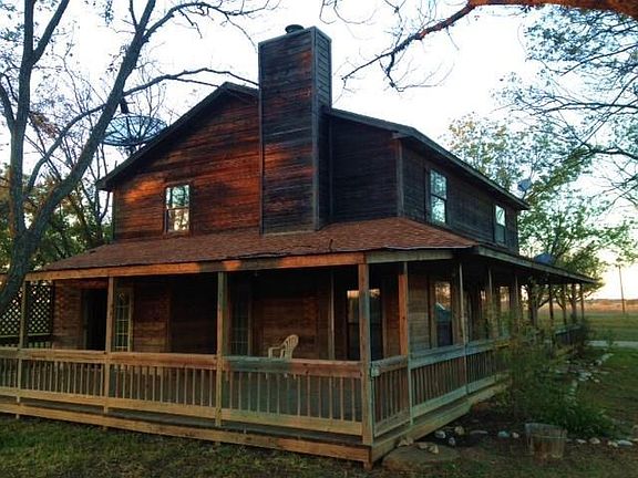 2nd image of 1385 County Road 441