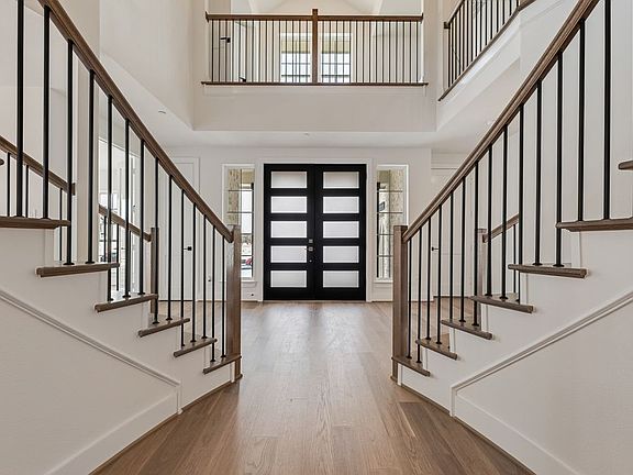 6th image of this home
