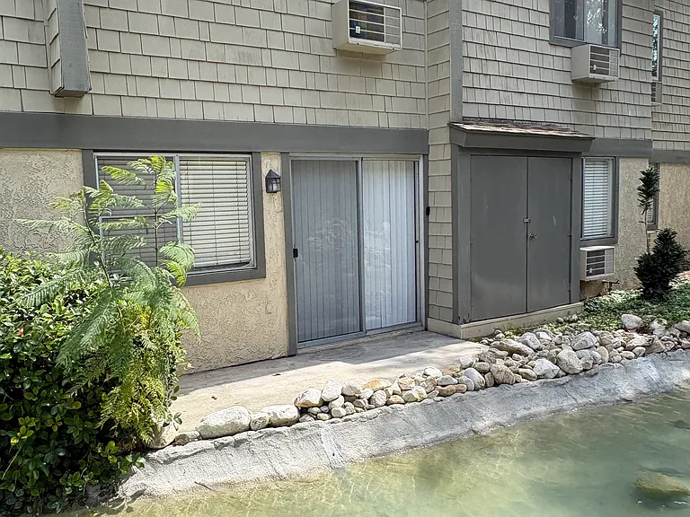 960 E Bonita Ave #61 — Photo 16
