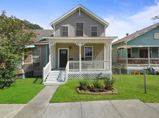 714 Winnie St, Galveston, TX 77550