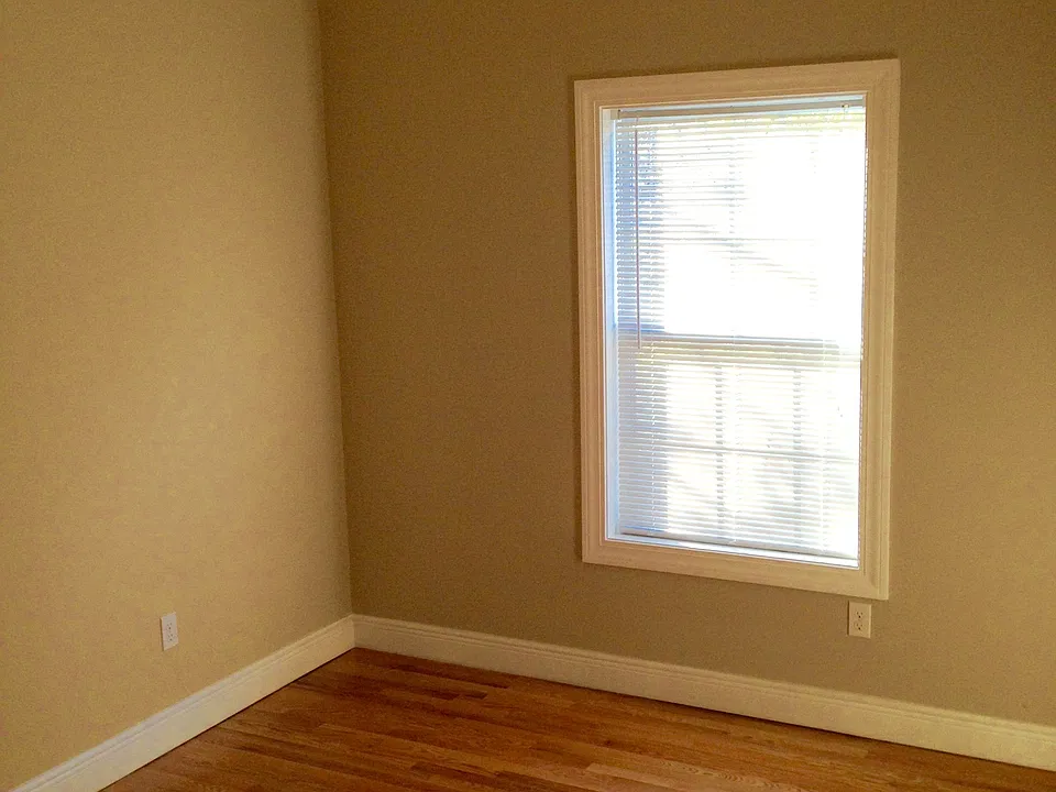 1 of the 3 bedrooms