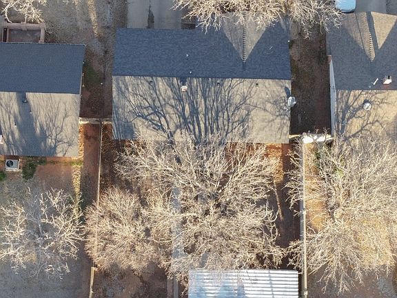 2nd image of 4405 Delwood Ave