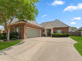 10532 Oakley Trace Dr, Baton Rouge, LA 70809