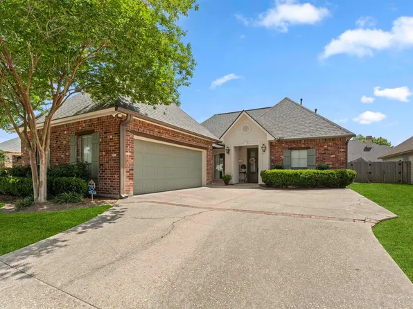 10532 Oakley Trace Dr, Baton Rouge, LA 70809