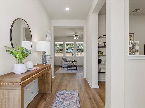 5th image of 161 Spangle Way